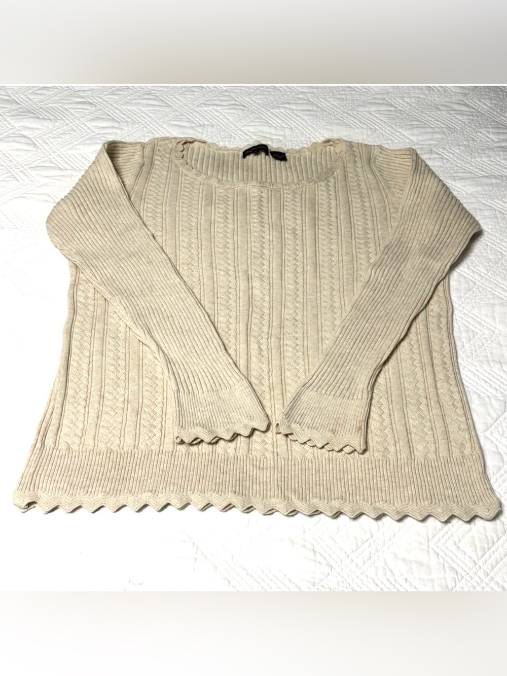 Jeanne Pierre Cable Knit Sweater Women’s Large Beige Scallop Trim Cottagecore